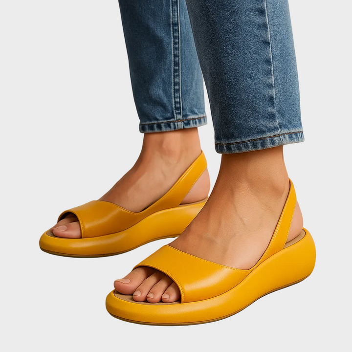 Lara - Sandały antypoślizgowe z odkrytymi palcami