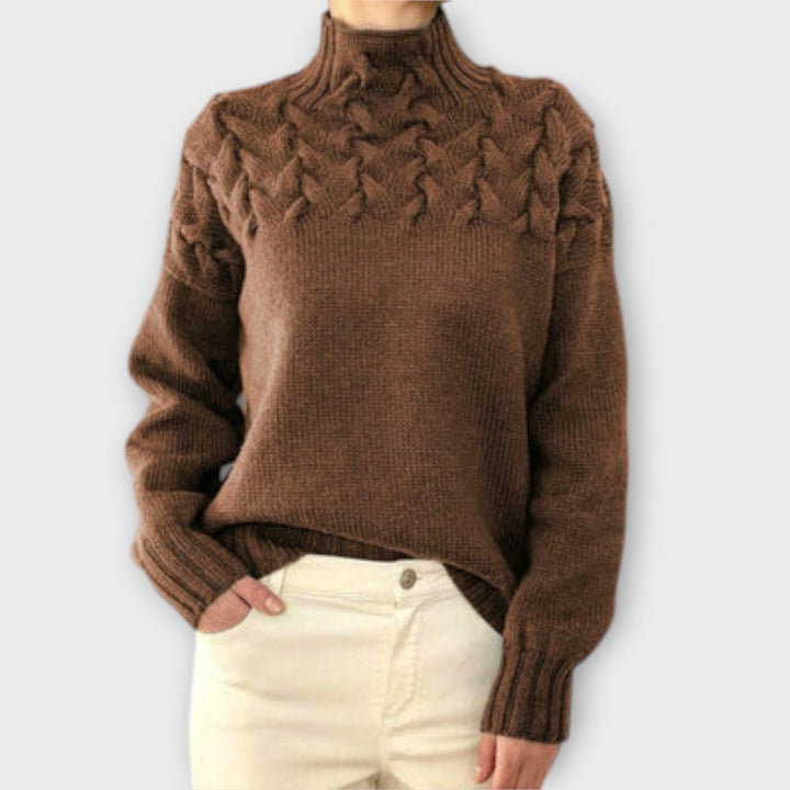 Eva - Damski sweter z detalicznym wzorem warkocza