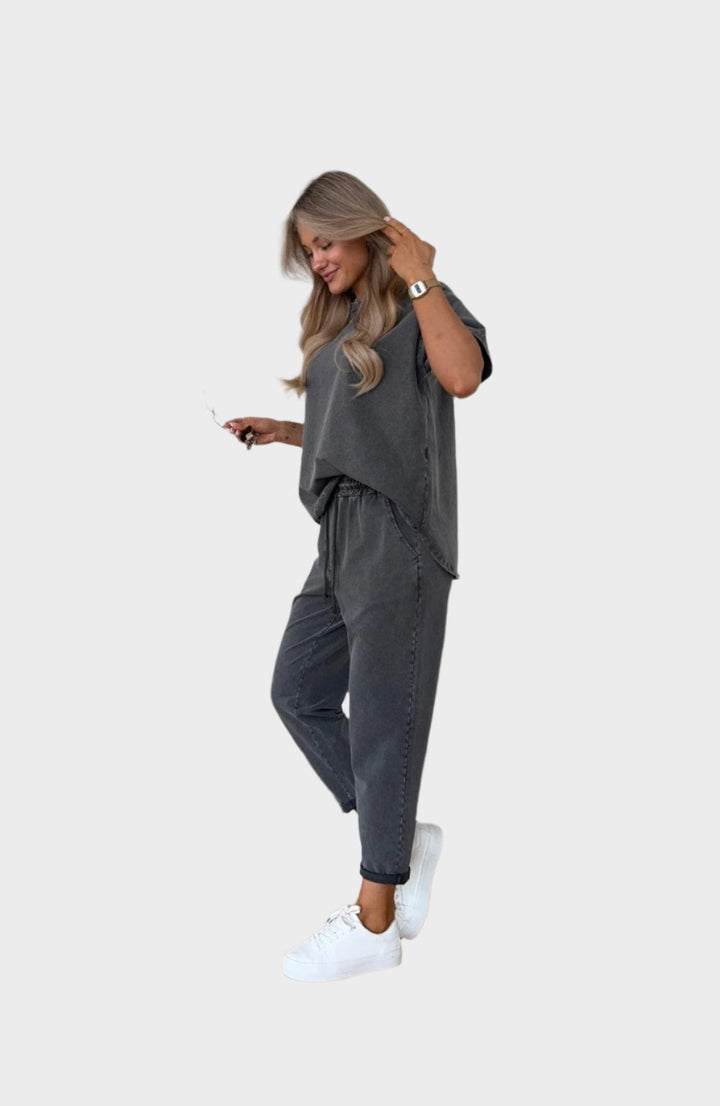 Casual Zestaw z T-shirtem i Spodniami Jogger