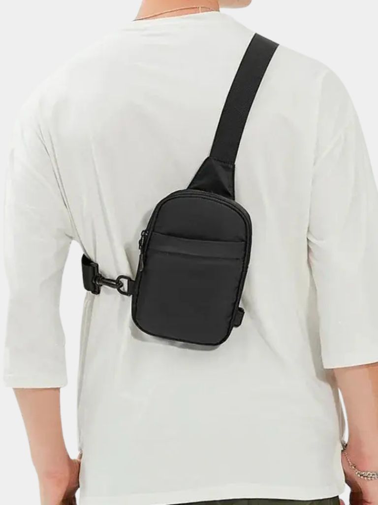 Rasmus™ - Petit Brysttaske Essentiel