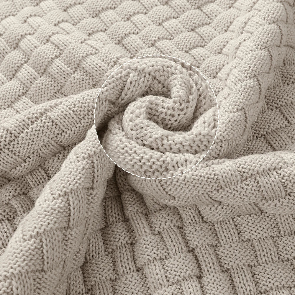 Elías – Stylowy sweter z golfem i guzikami