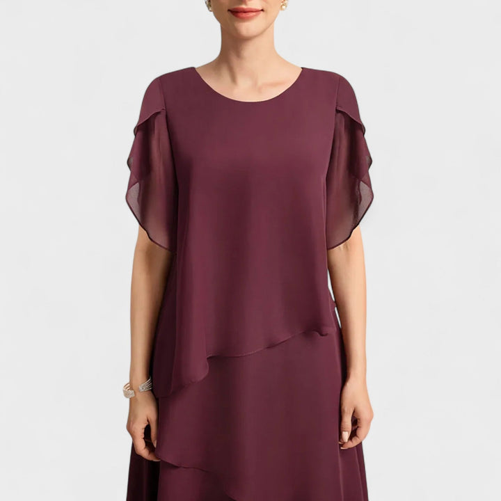 Denise - Sukienka Ponadczasowej Elegancji